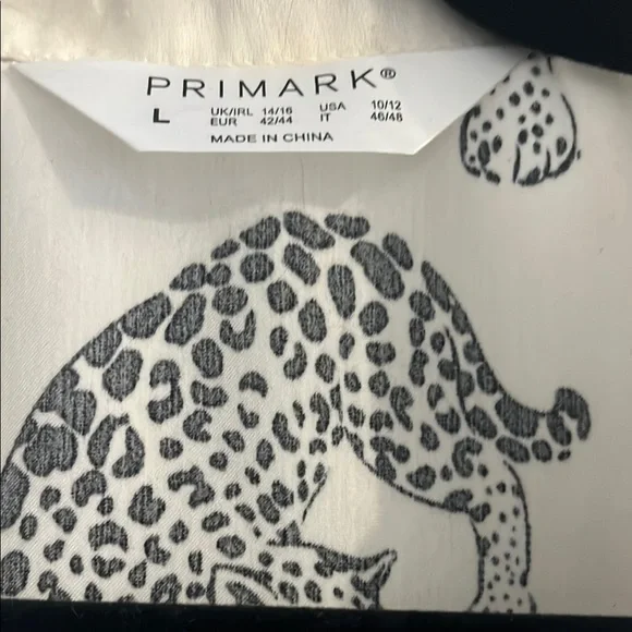 Leopard Print top - Picture 2 of 4